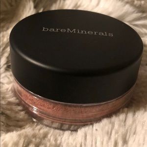 bareMinerals Makeup - NWT bareMinerals Rose Radiance Highlighter bareMinerals Makeup - NWT bareMinerals Rose Radiance Highlighter